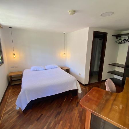 Hostal Alcala Quito Dış mekan fotoğraf