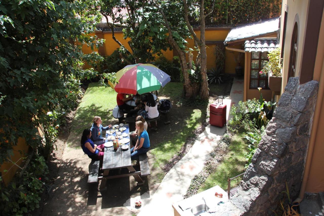 Hostal Alcala Quito Dış mekan fotoğraf
