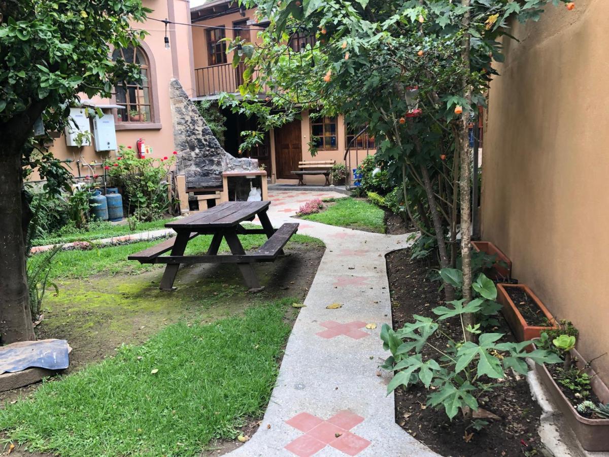 Hostal Alcala Quito Dış mekan fotoğraf