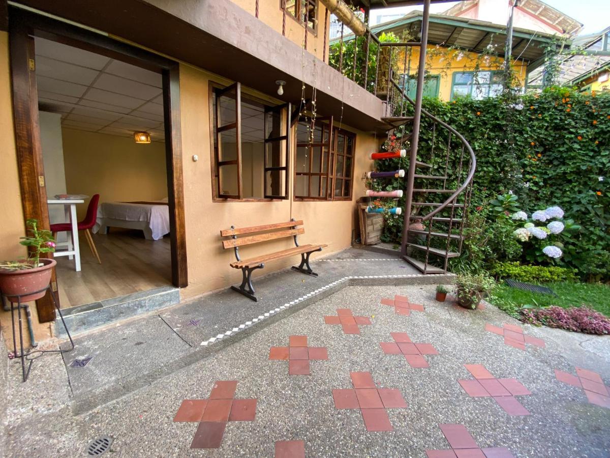 Hostal Alcala Quito Dış mekan fotoğraf