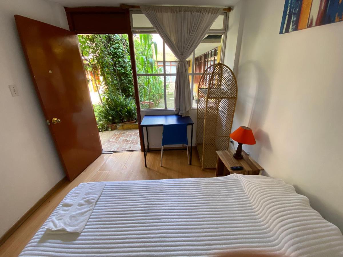 Hostal Alcala Quito Dış mekan fotoğraf