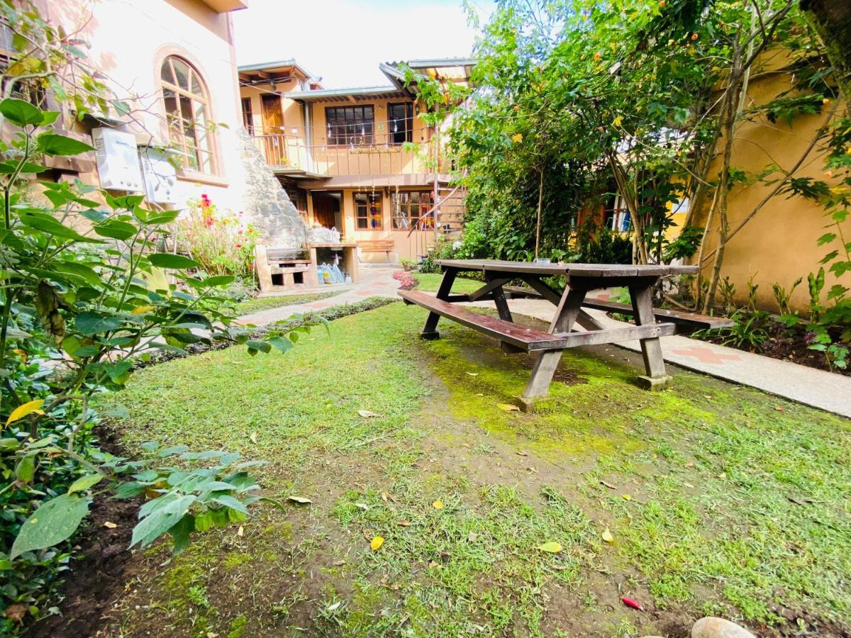 Hostal Alcala Quito Dış mekan fotoğraf