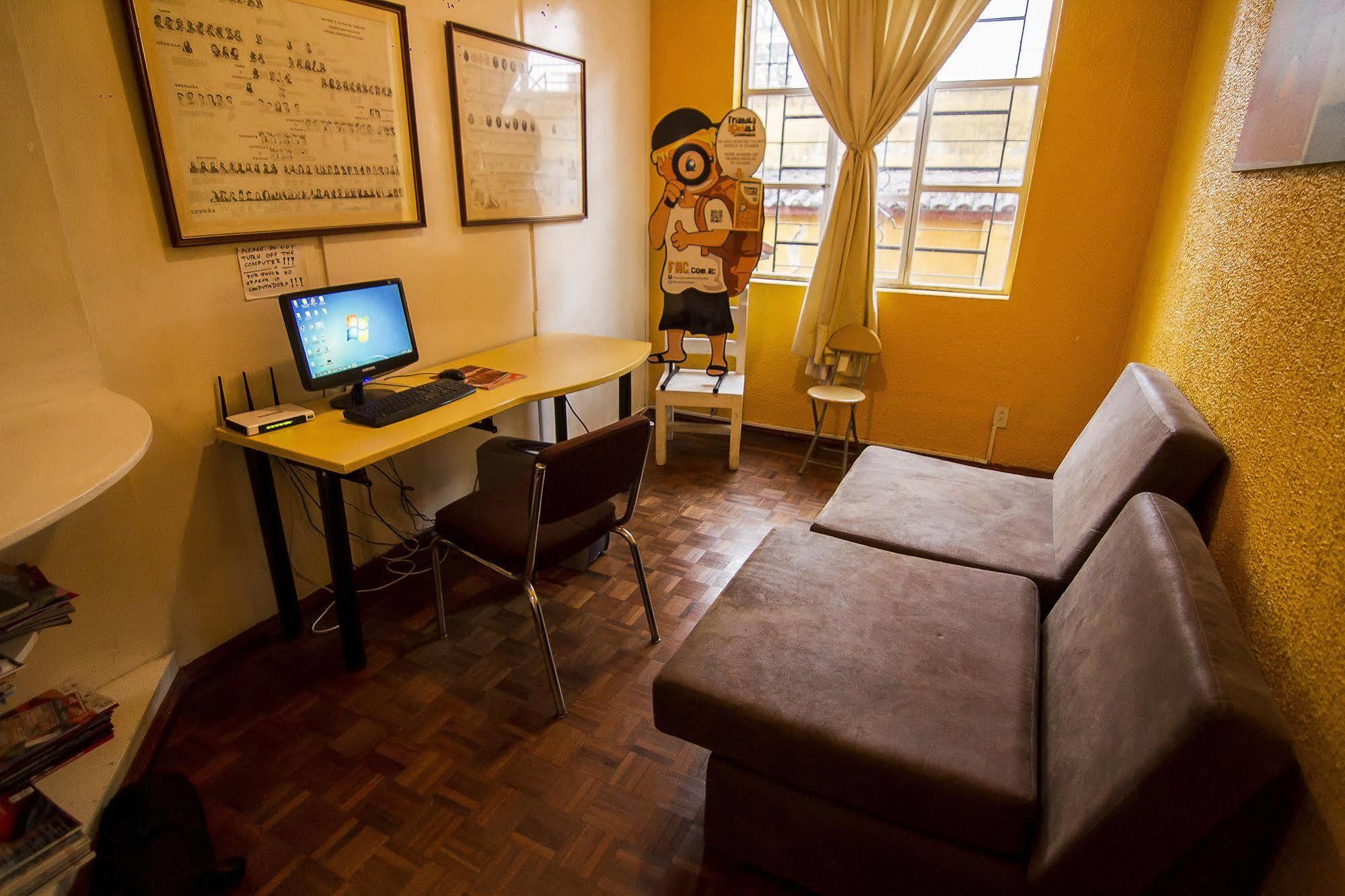 Hostal Alcala Quito Dış mekan fotoğraf