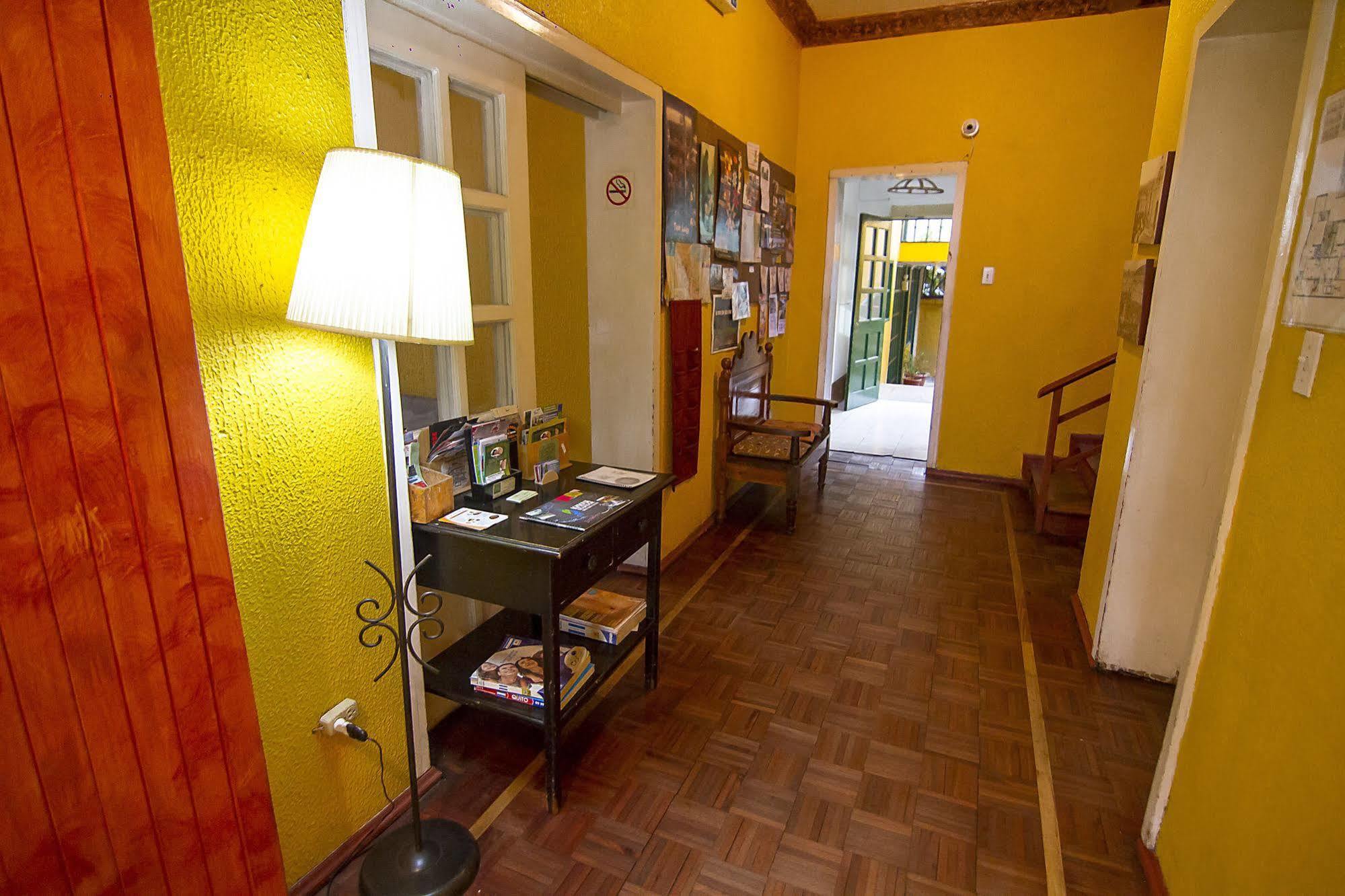 Hostal Alcala Quito Dış mekan fotoğraf