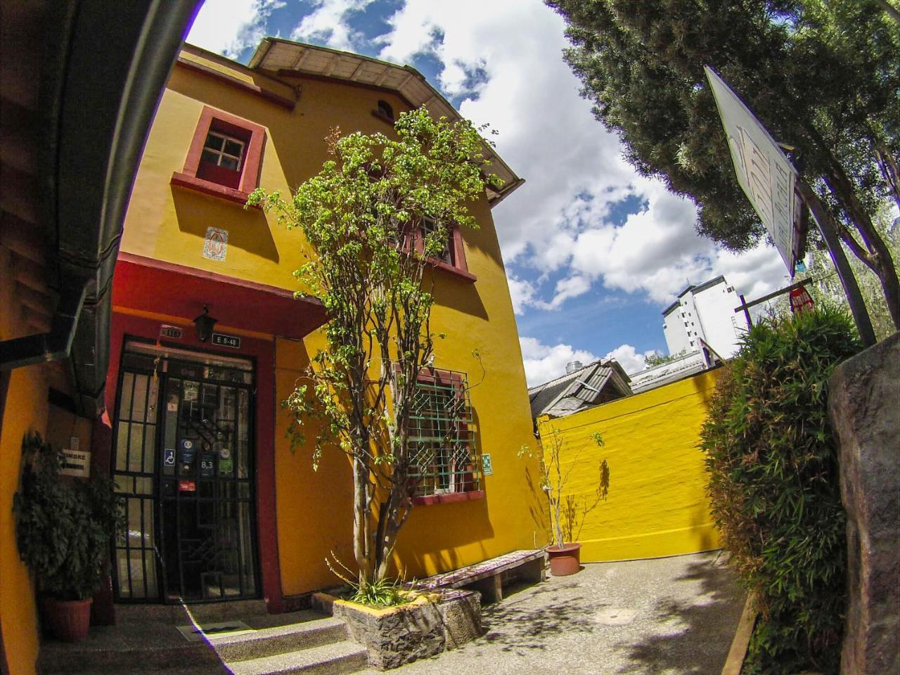 Hostal Alcala Quito Dış mekan fotoğraf