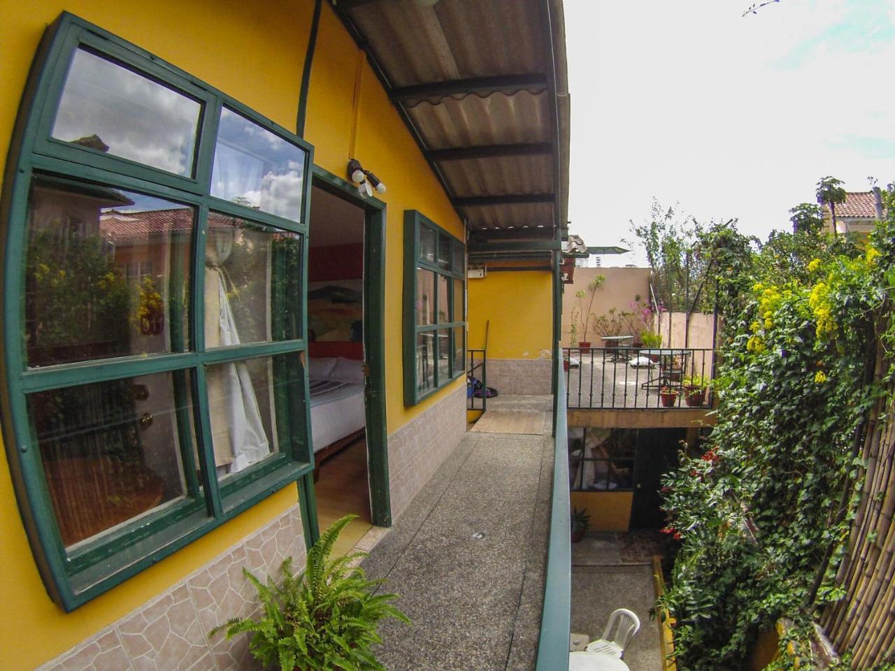 Hostal Alcala Quito Dış mekan fotoğraf